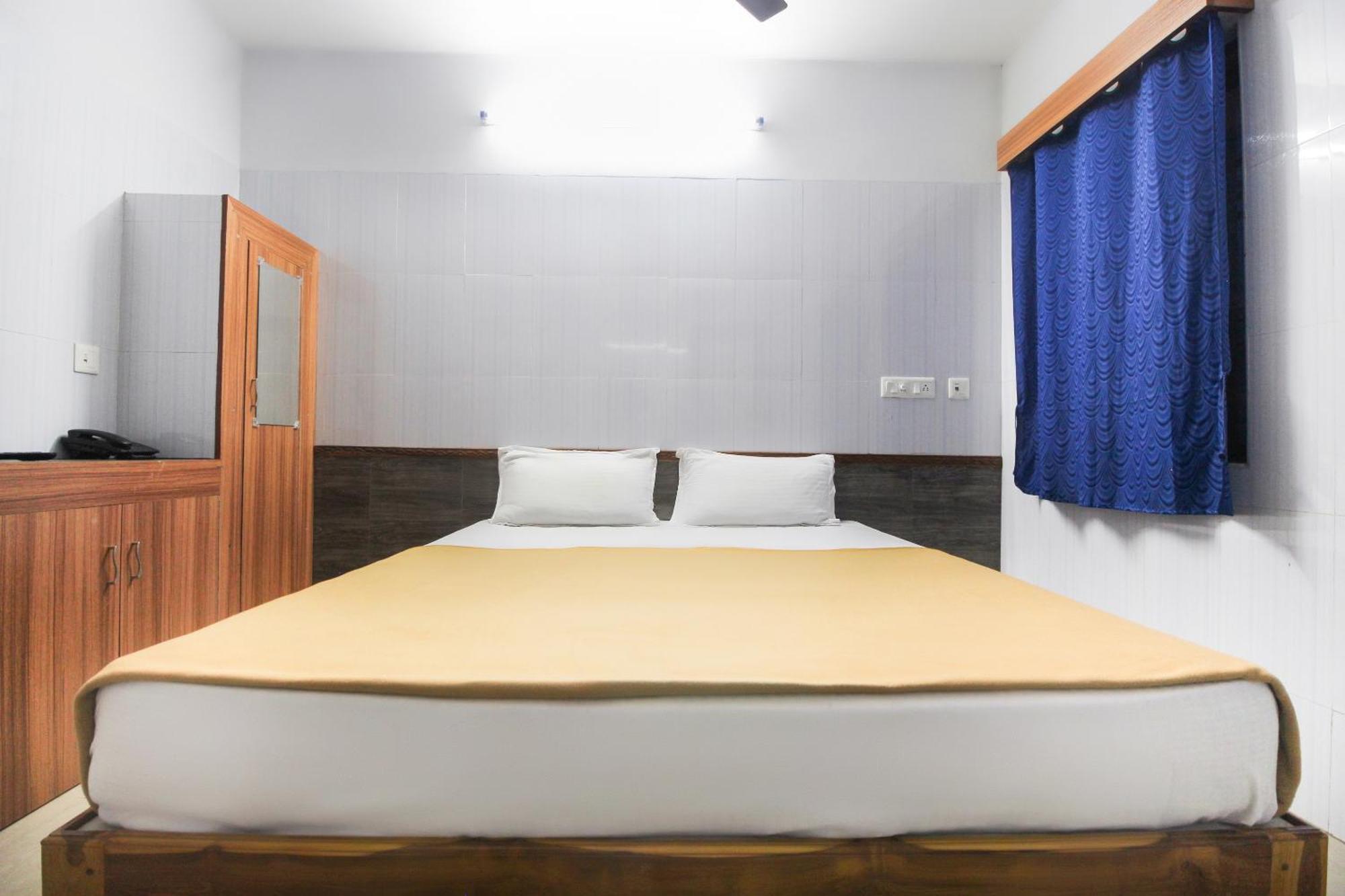 Hotel O Jks Deluxe Lodge Udaiyarpalaiyam Luaran gambar