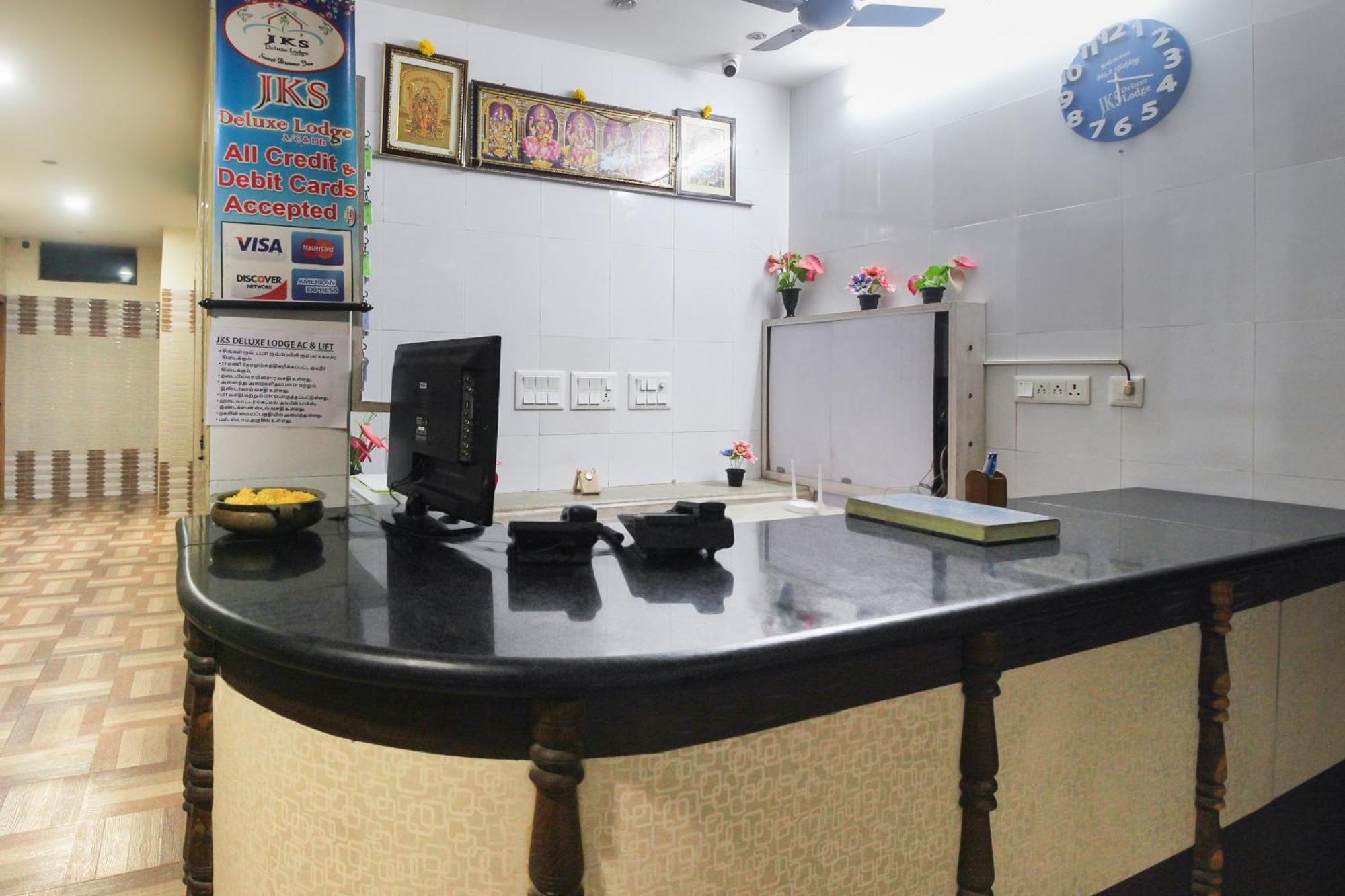 Hotel O Jks Deluxe Lodge Udaiyarpalaiyam Luaran gambar