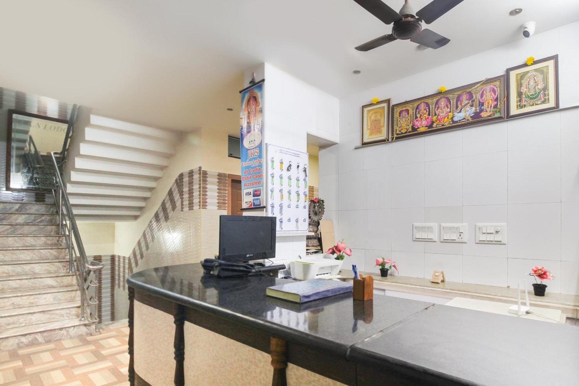 Hotel O Jks Deluxe Lodge Udaiyarpalaiyam Luaran gambar