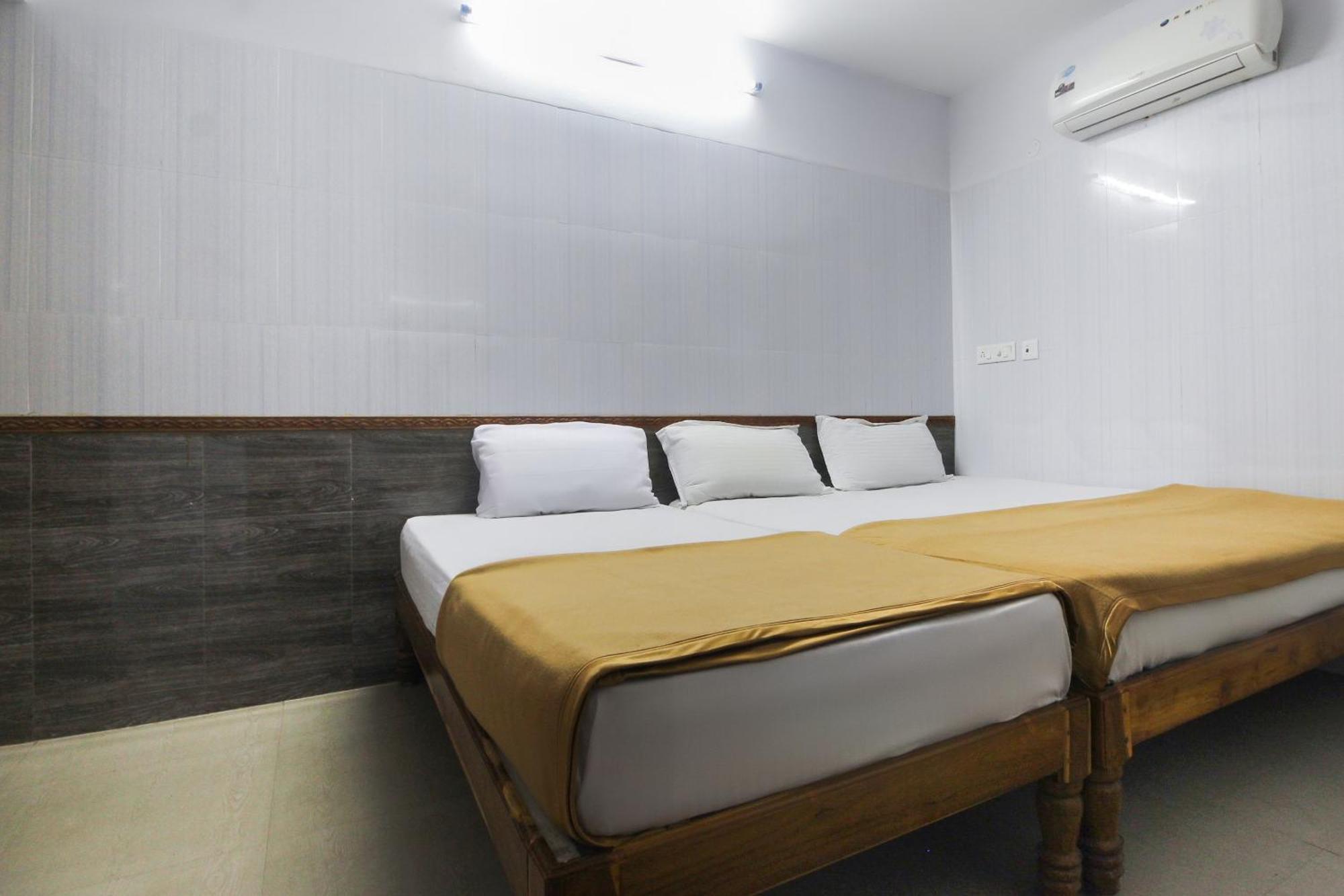 Hotel O Jks Deluxe Lodge Udaiyarpalaiyam Luaran gambar