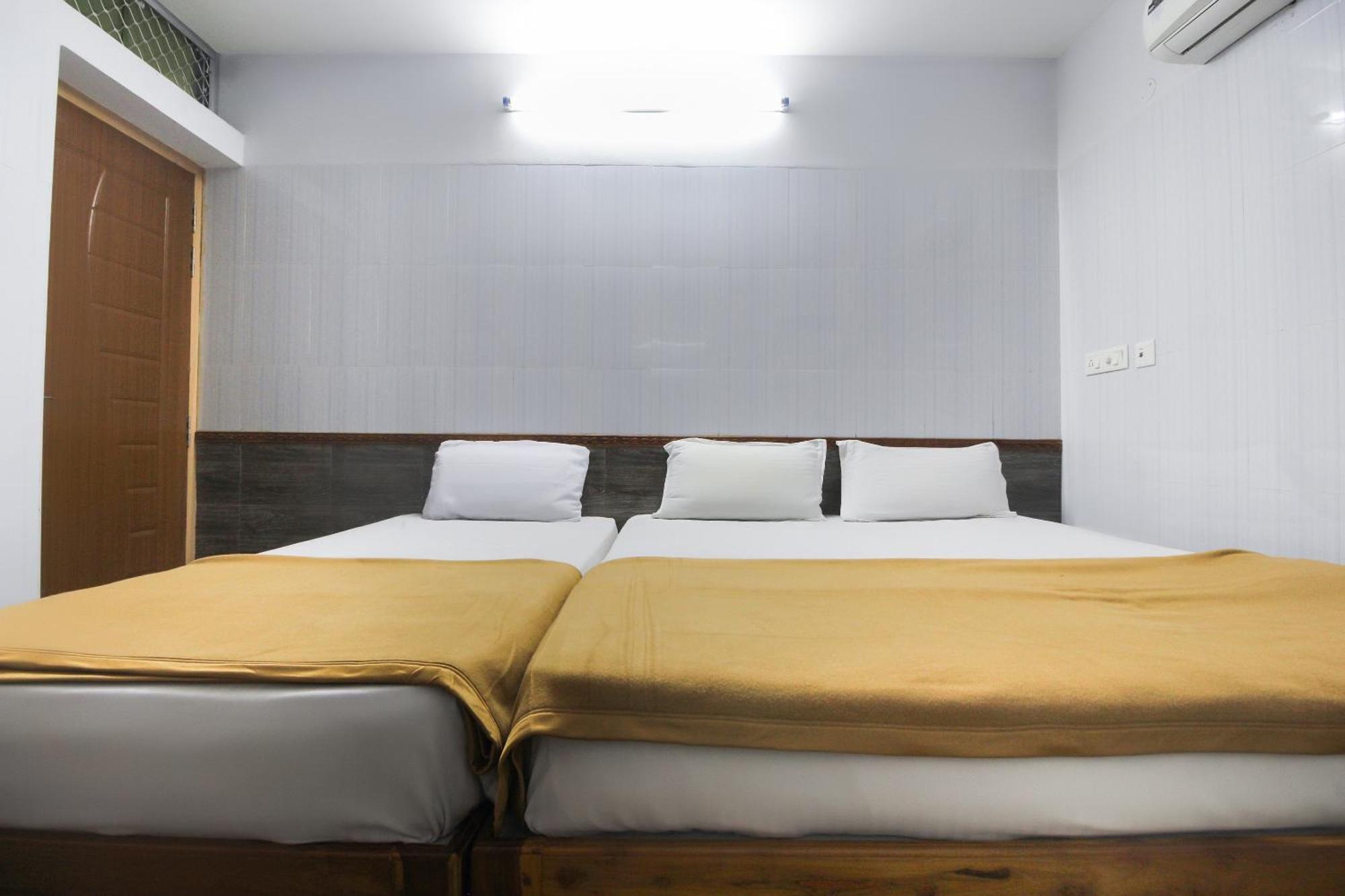 Hotel O Jks Deluxe Lodge Udaiyarpalaiyam Luaran gambar